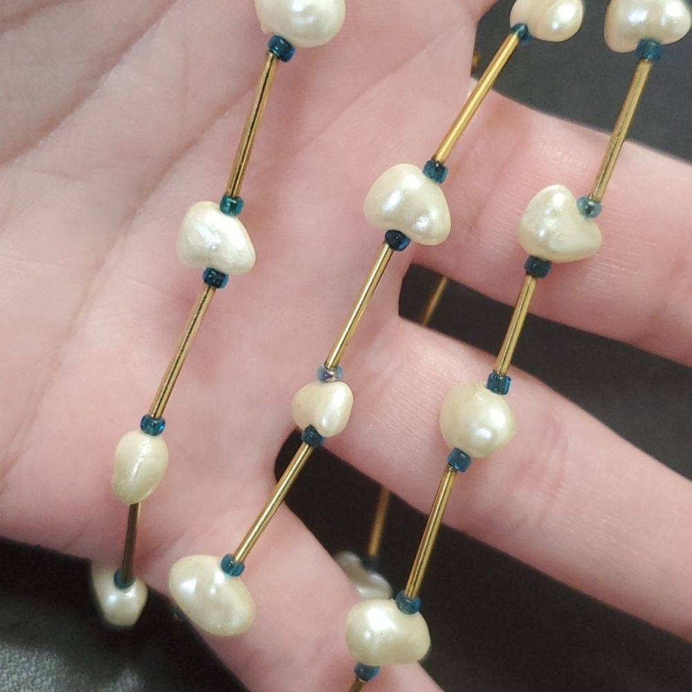 Cream freshwater pearls with blue beads necklace 25"